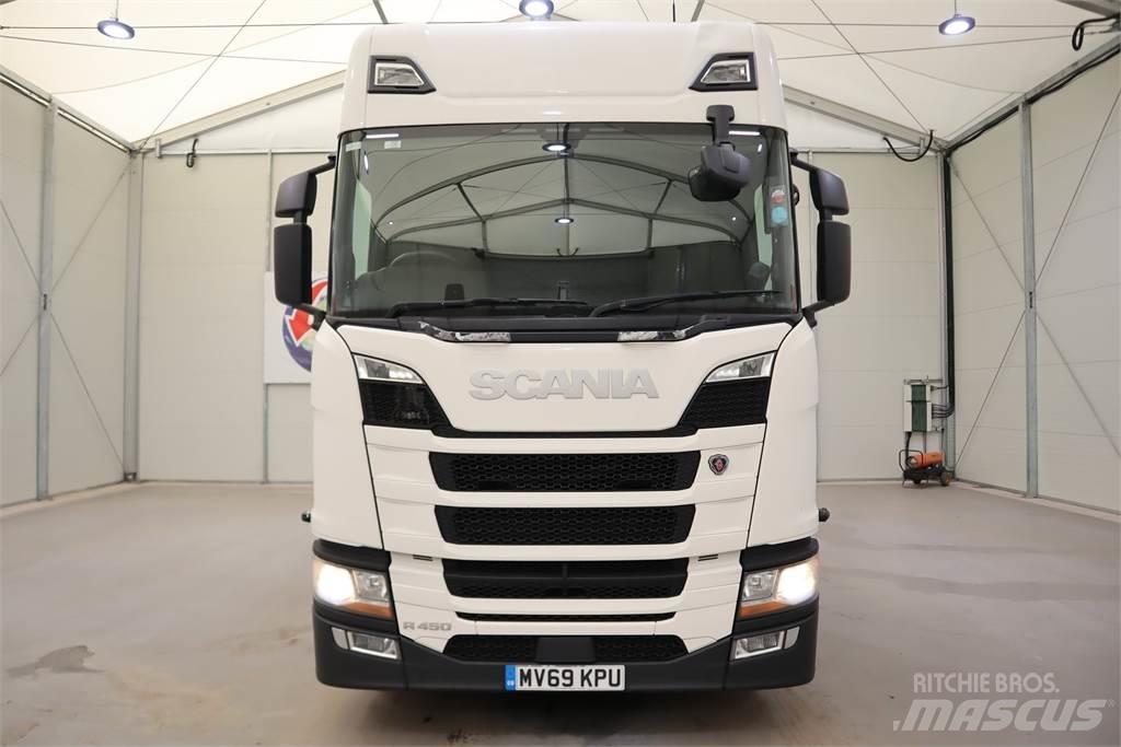 Scania R450 트랙터 유닛