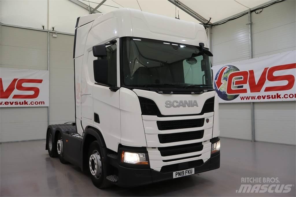 Scania R450 트랙터 유닛