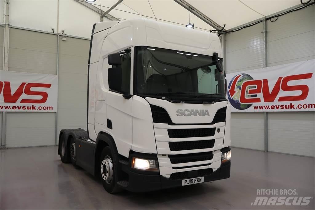Scania R450 트랙터 유닛