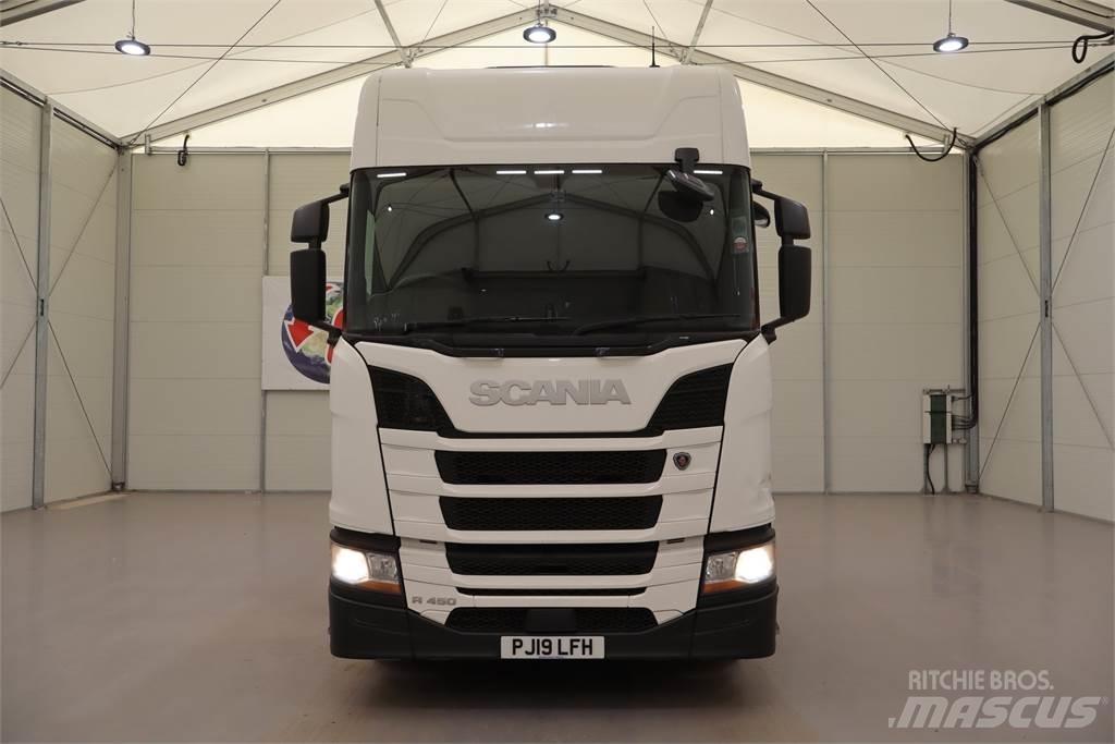 Scania R450 트랙터 유닛