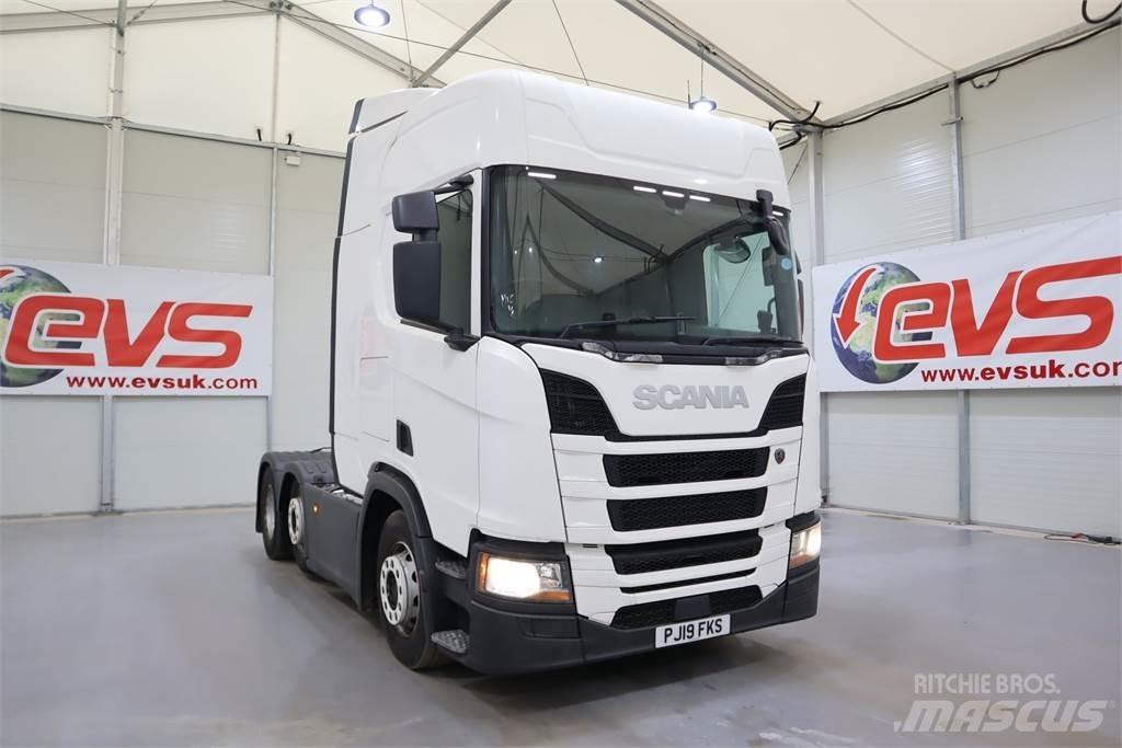 Scania R450 트랙터 유닛