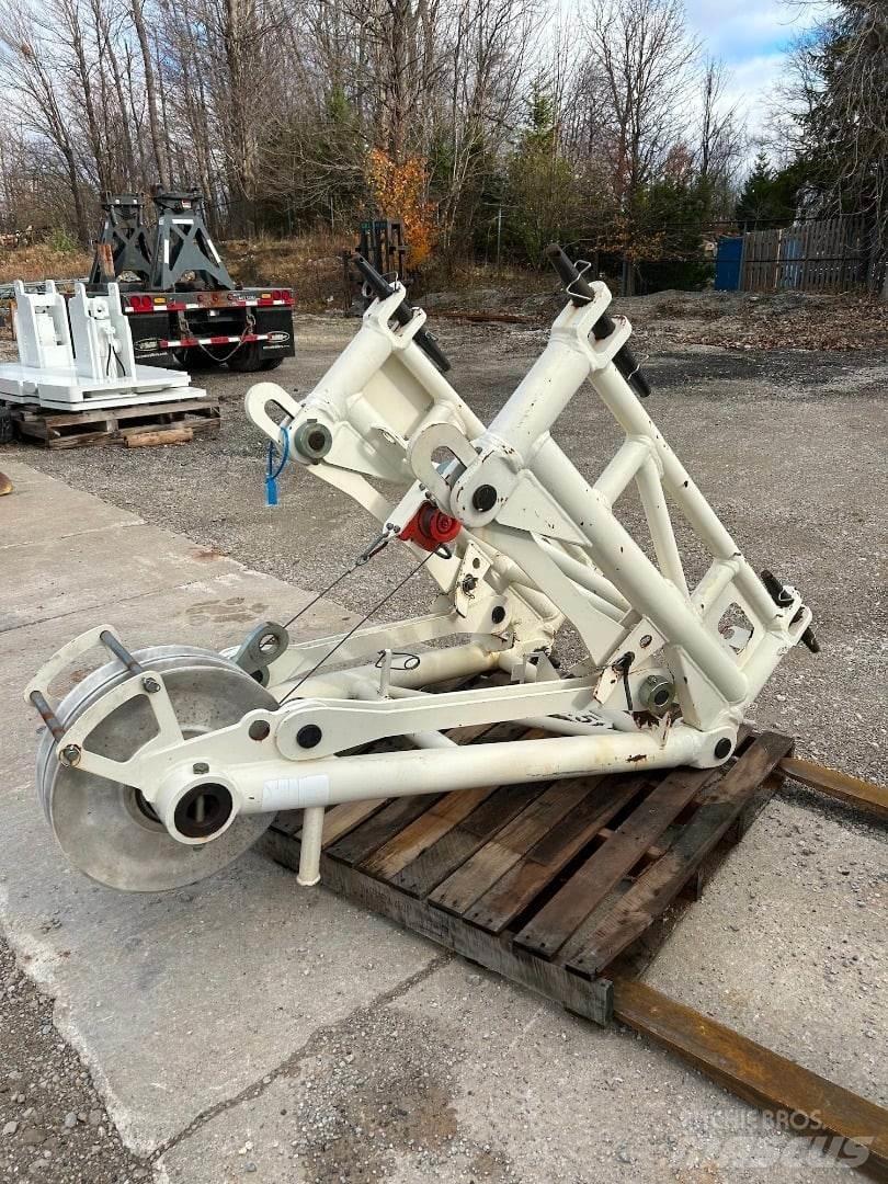 Demag  붐 및 디퍼