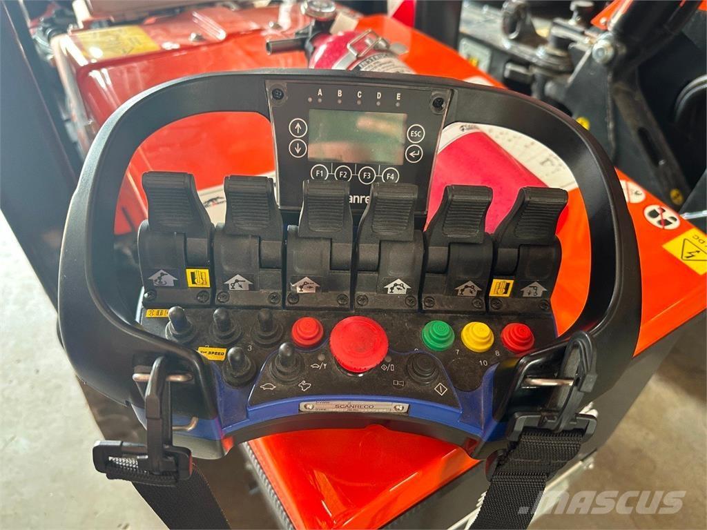 Jekko SPX 309 미니 크레인