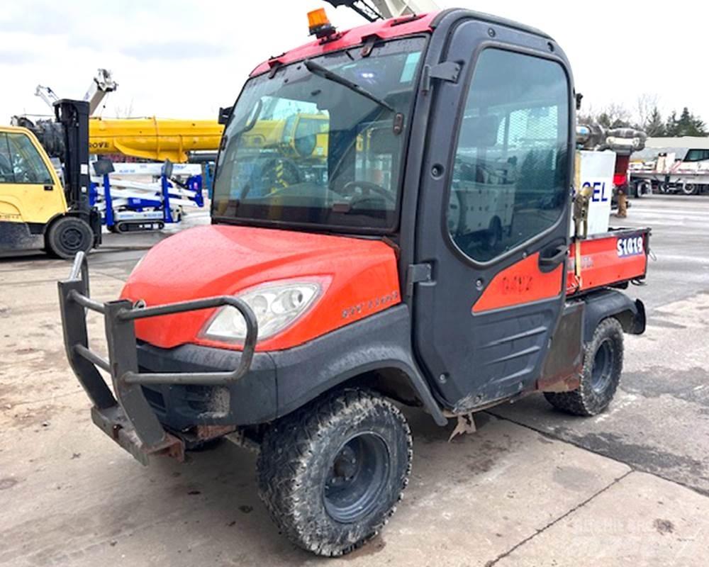 Kubota RTV1100 기타 승강장비