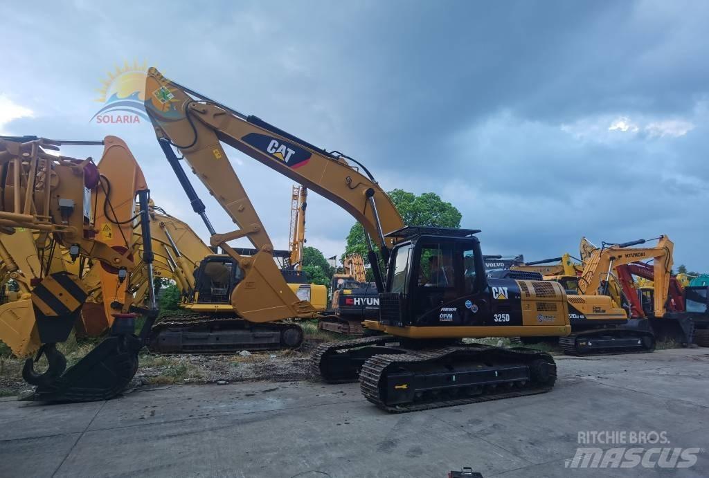 CAT 325 D 대형 굴삭기 29톤 이상