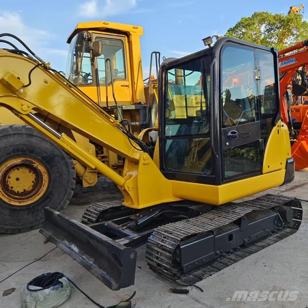Komatsu PC 56 소형 굴삭기 7톤 미만