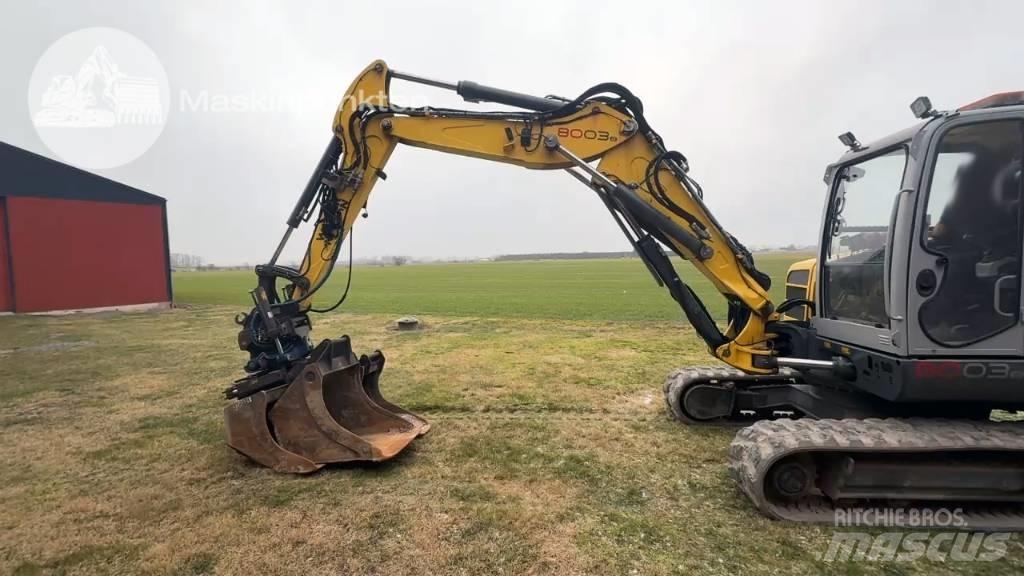 Wacker Neuson 8003 중형굴삭기 7톤-28톤