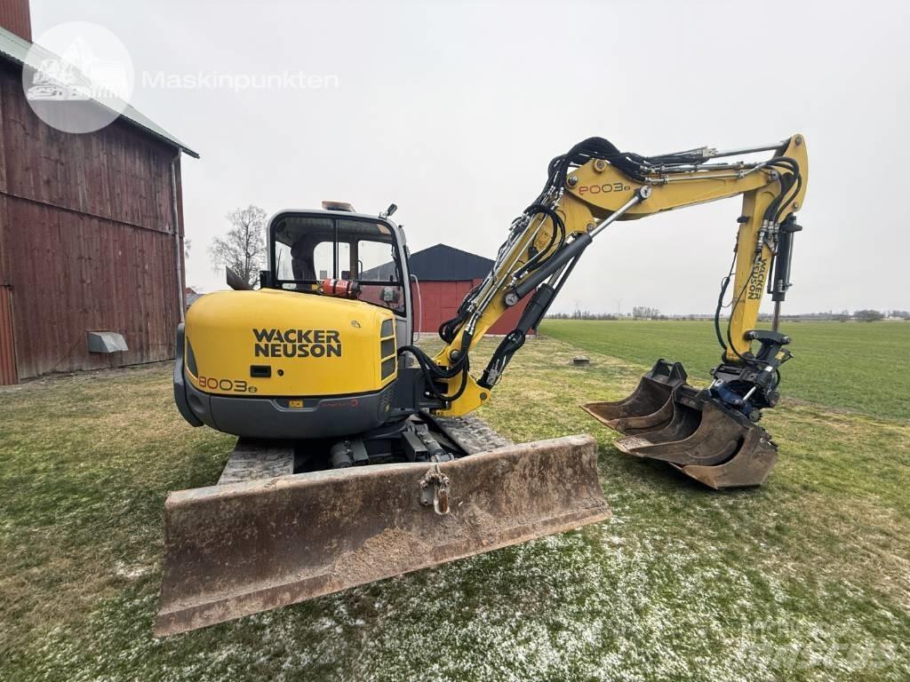Wacker Neuson 8003 중형굴삭기 7톤-28톤