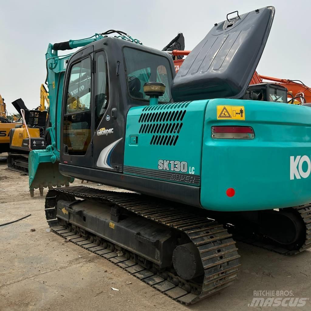 Kobelco 130 대형 굴삭기 29톤 이상