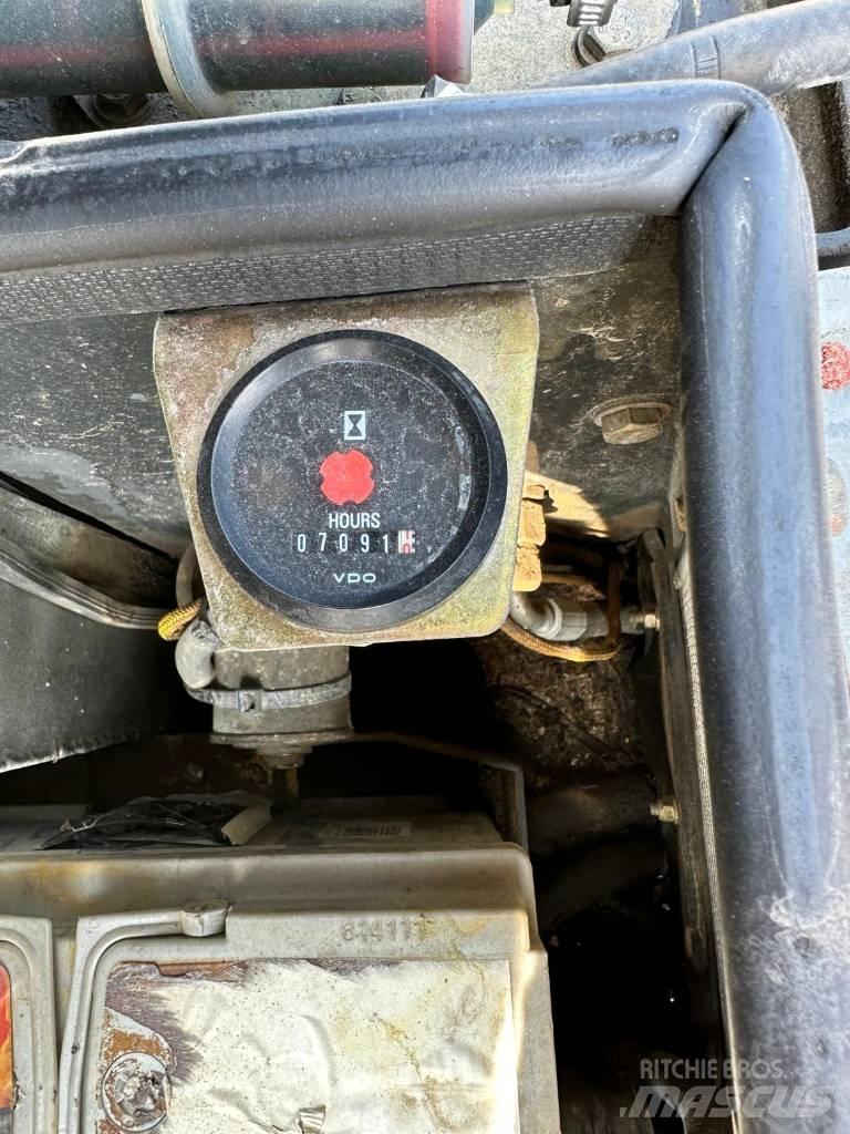 Bomag BW 138 AD 트윈 드럼 롤러