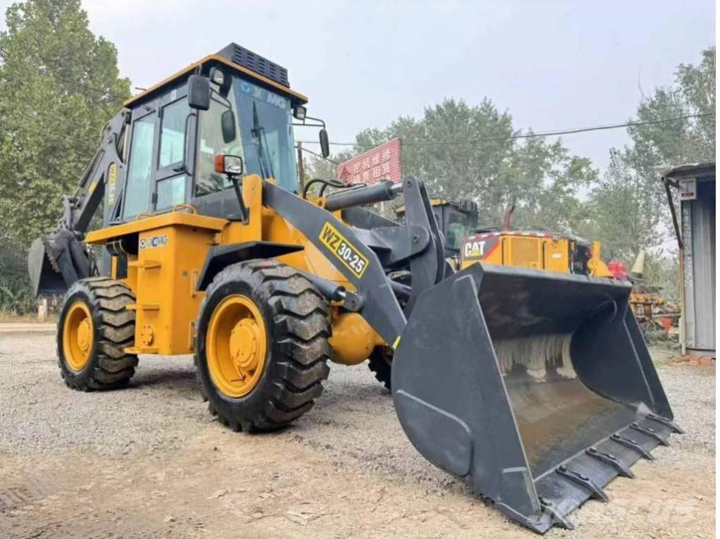 XCMG WZ 30-25 백호로더