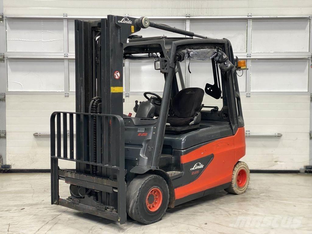 Linde E25L 전동 지게차