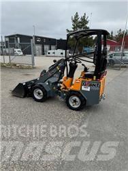 GiANT G 1200 미니 로더