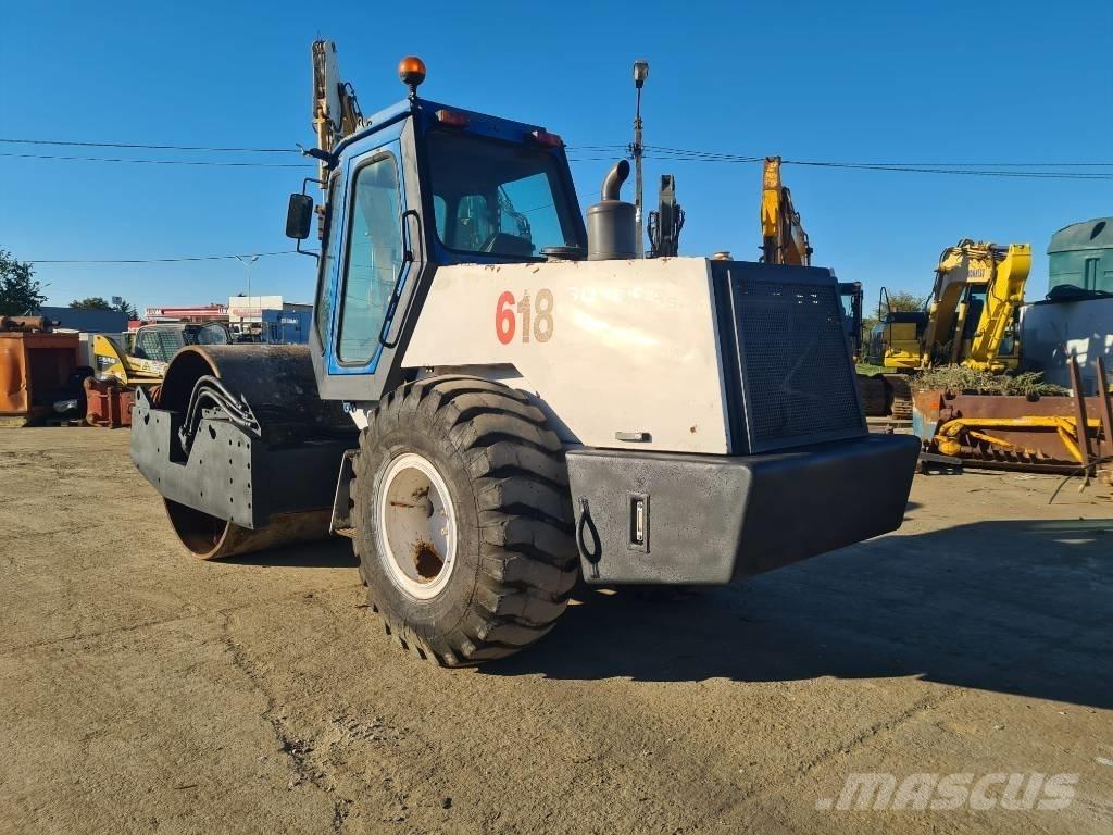  Compactor MV 618 DT 토양 다짐기