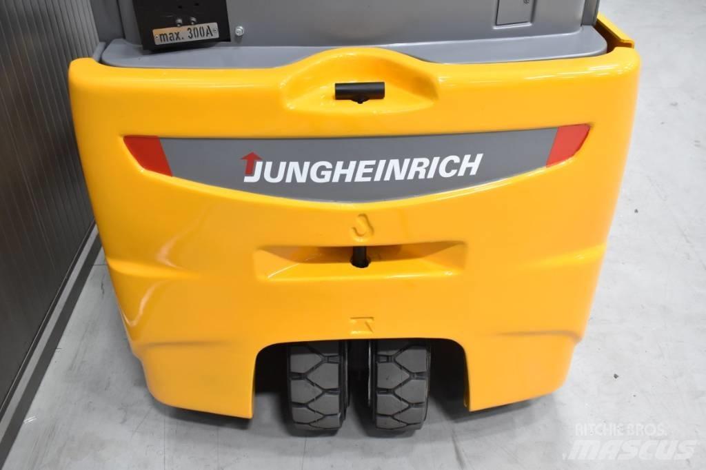 Jungheinrich EFG 220 전동 지게차