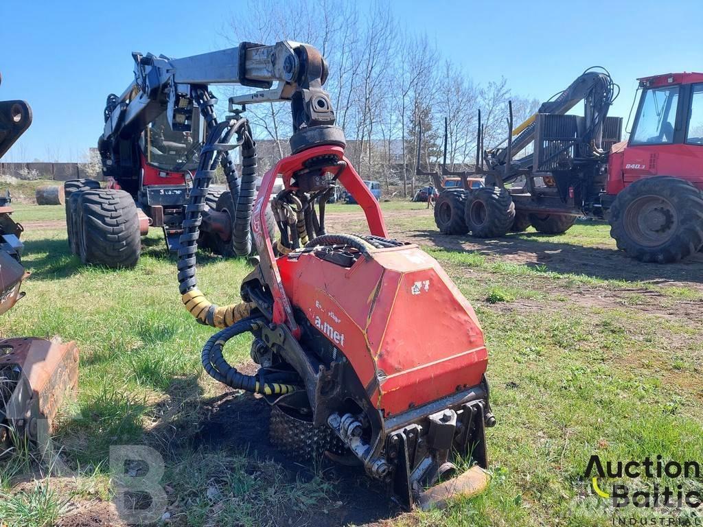 Valmet 911.3 원목 하베스터