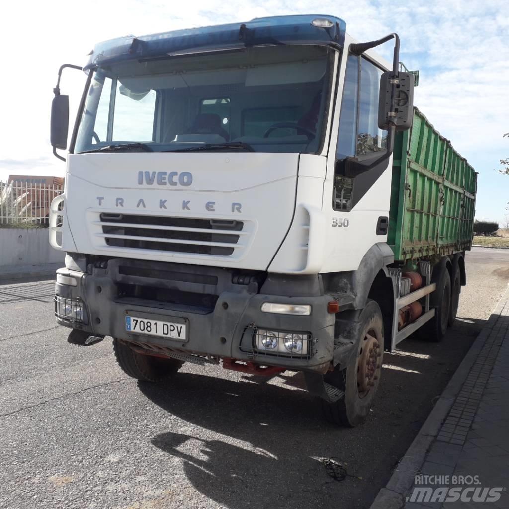 Iveco Trakker 350 덤프 트럭