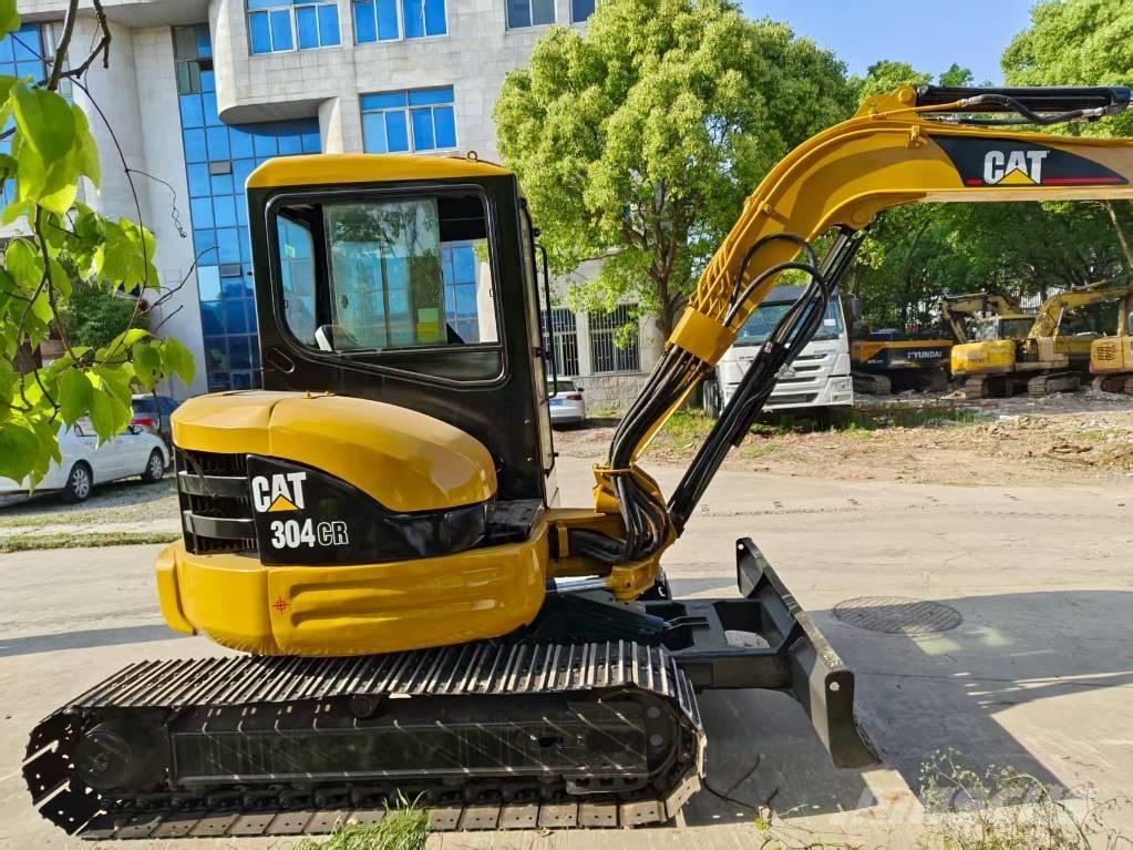 CAT 304 CR 소형 굴삭기 7톤 미만