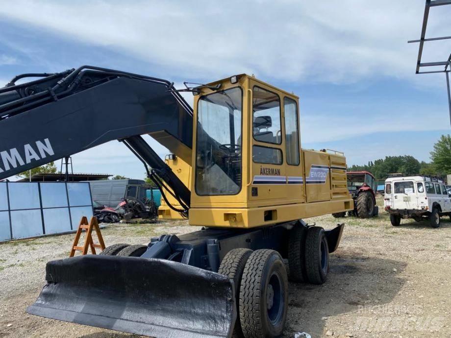 Volvo AKERMAN EW-230  휠 굴삭기