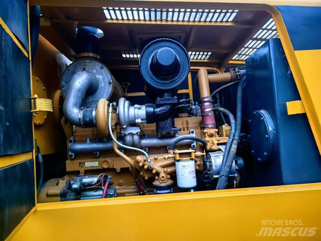 XCMG GR2153 그레이더