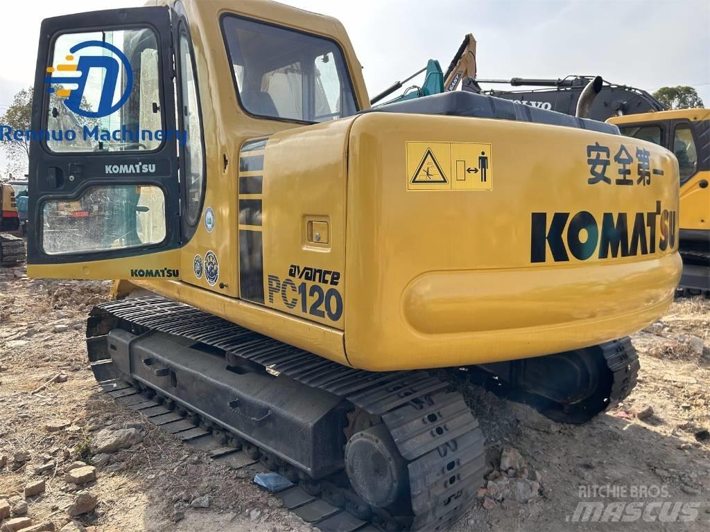 Komatsu PC 120 대형 굴삭기 29톤 이상