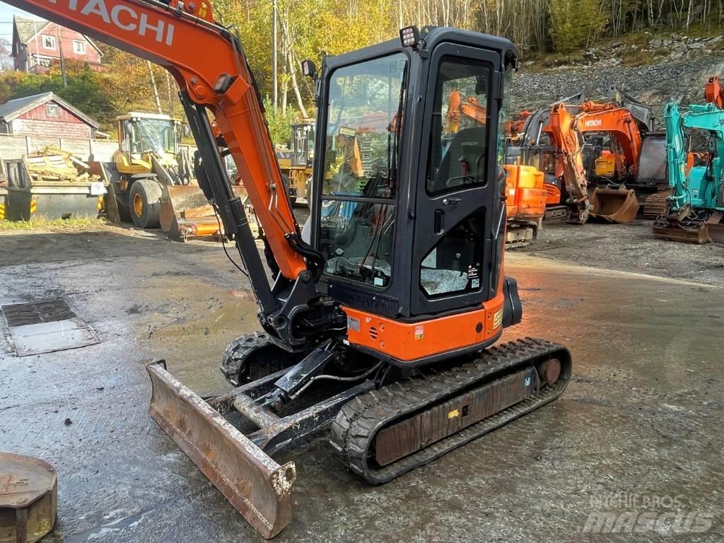 Hitachi ZX 38 U-5 A 소형 굴삭기 7톤 미만