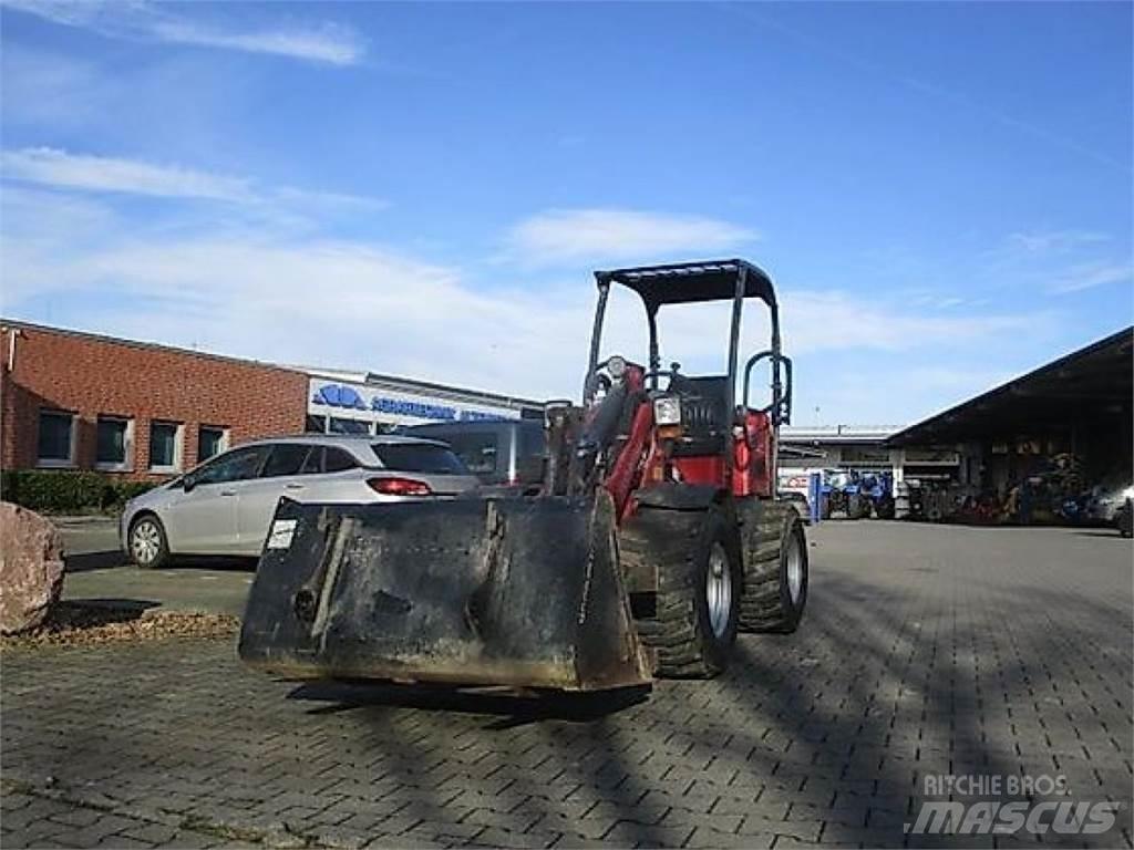 Schäffer 2430  휠로우더