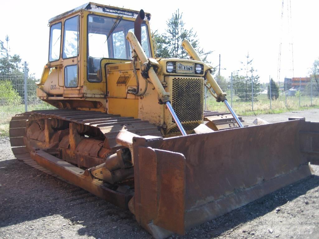 Komatsu D53P-16 크롤러 도저