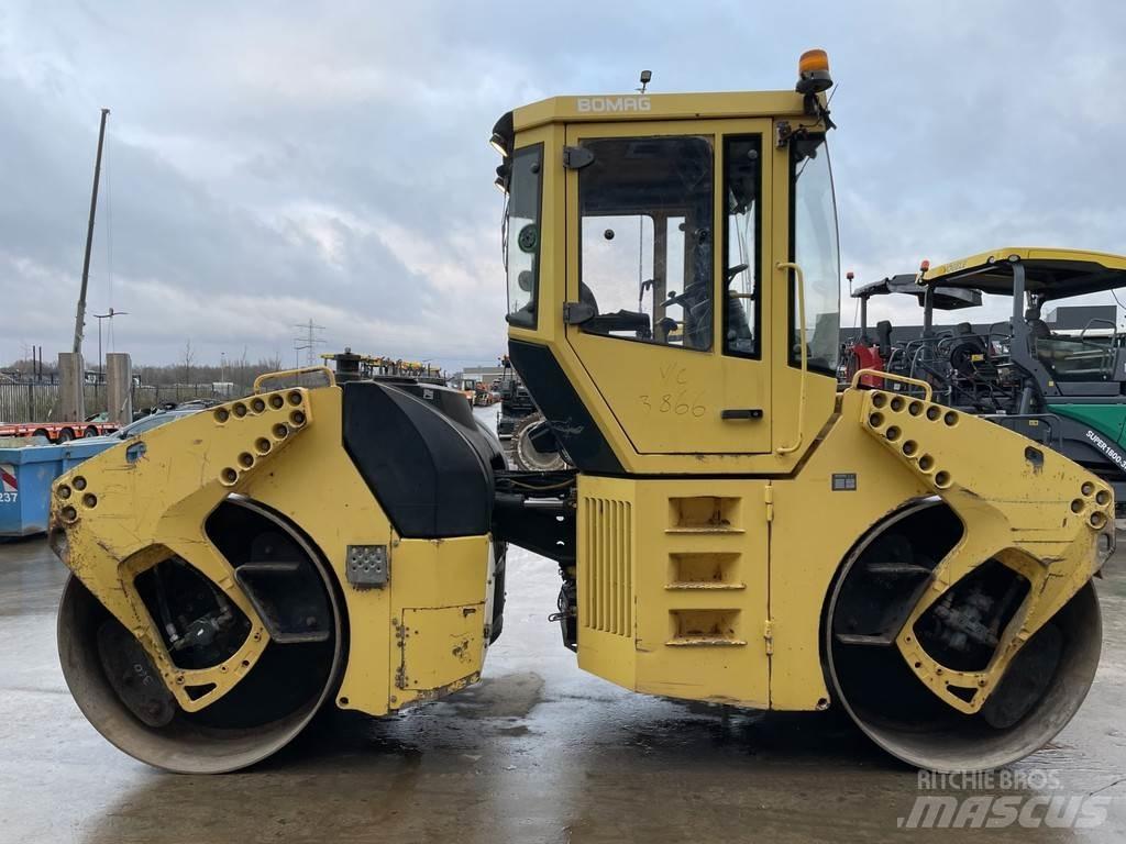 Bomag BW 161 AD-4 트윈 드럼 롤러