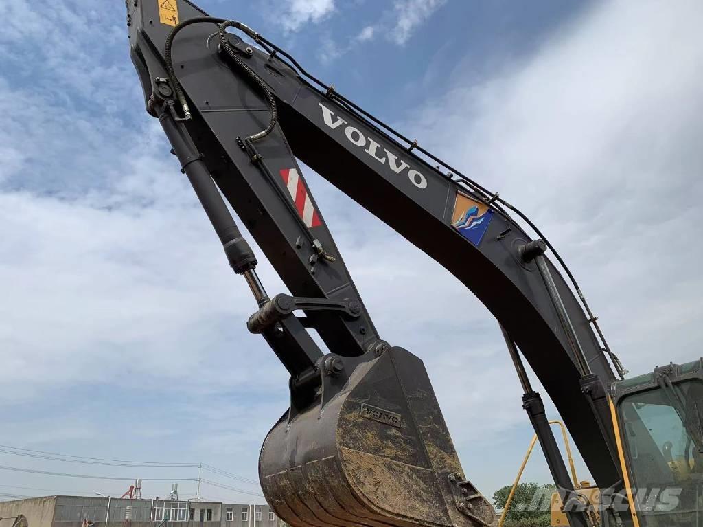 Volvo EC 290 B 대형 굴삭기 29톤 이상