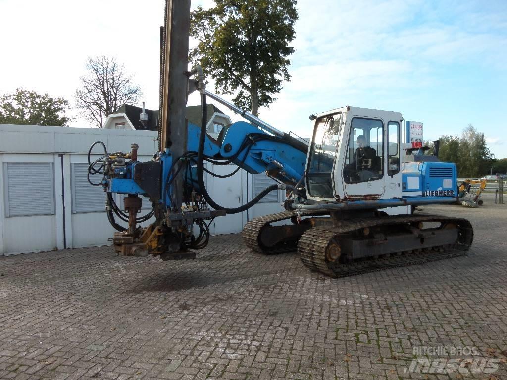 Liebherr 902 중형 드릴 장비
