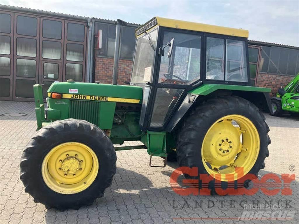 John Deere 1640 트랙터