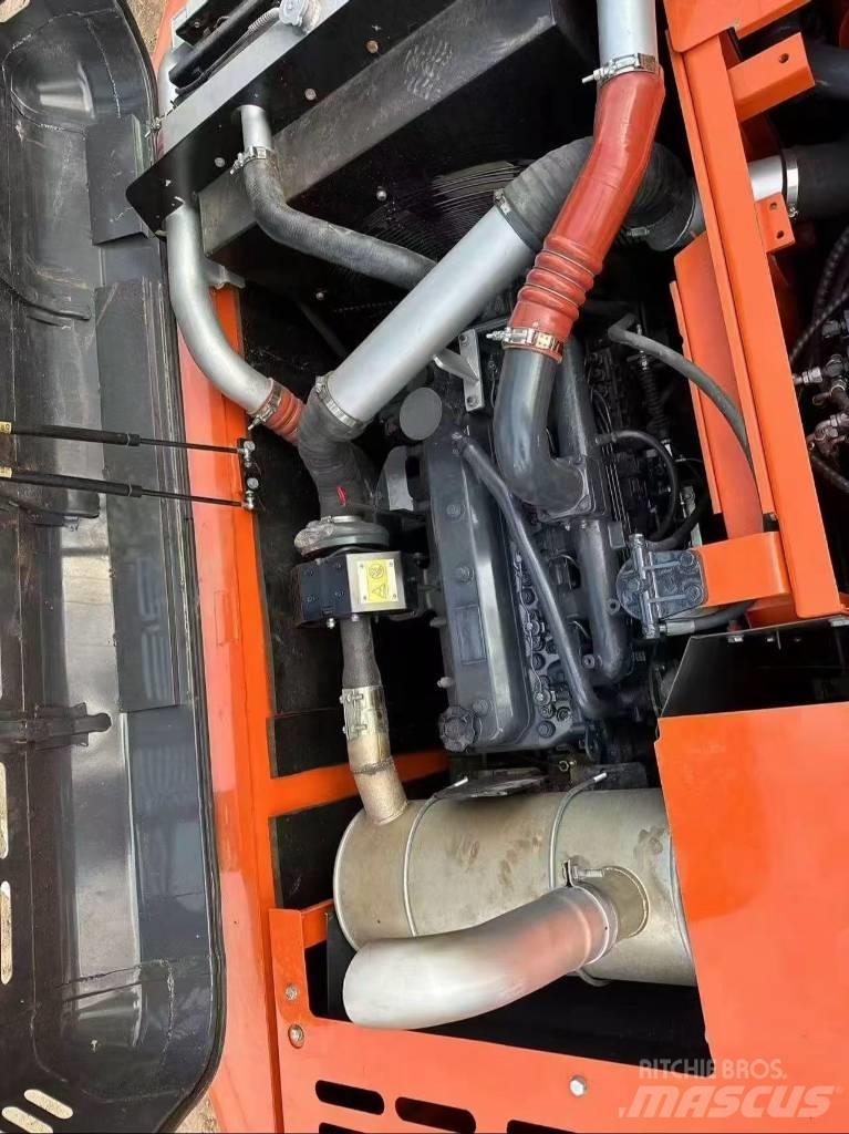 Doosan DX225LC-9C 대형 굴삭기 29톤 이상