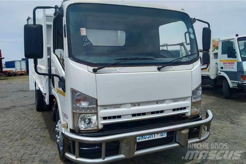 Isuzu NPR400 기타 트럭
