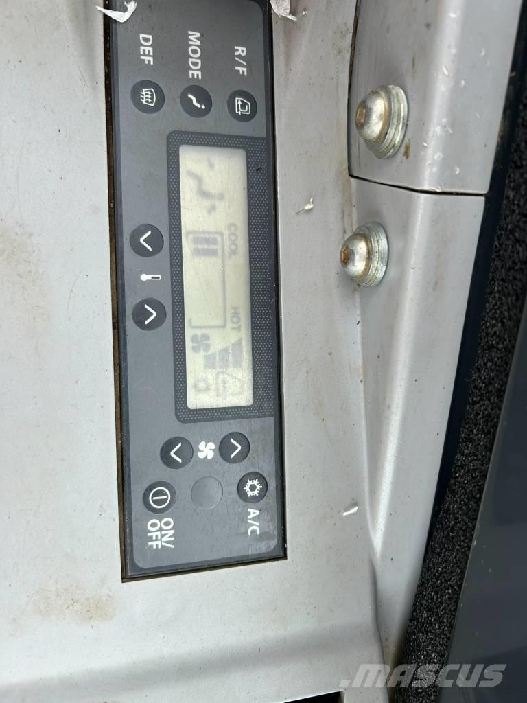 Hitachi ZX 48 U-6 소형 굴삭기 7톤 미만