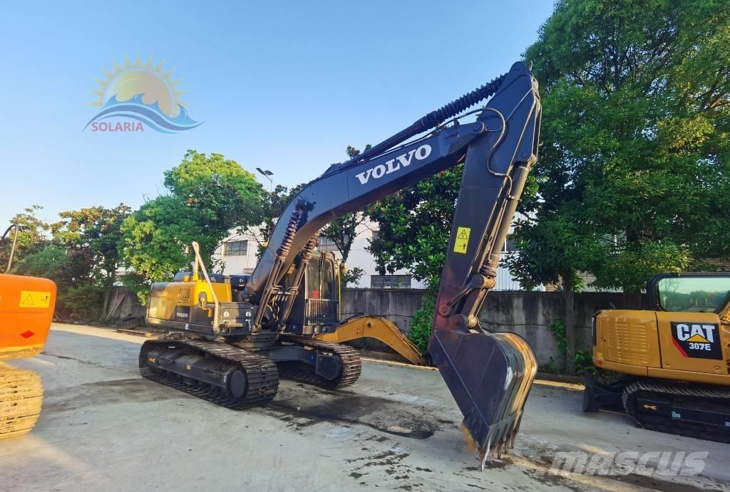 Volvo EC 220 DL 대형 굴삭기 29톤 이상