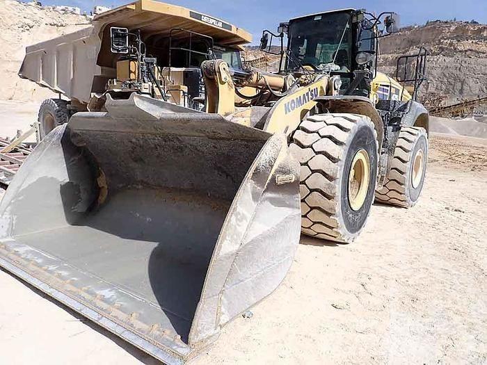 Komatsu WA475  휠로우더