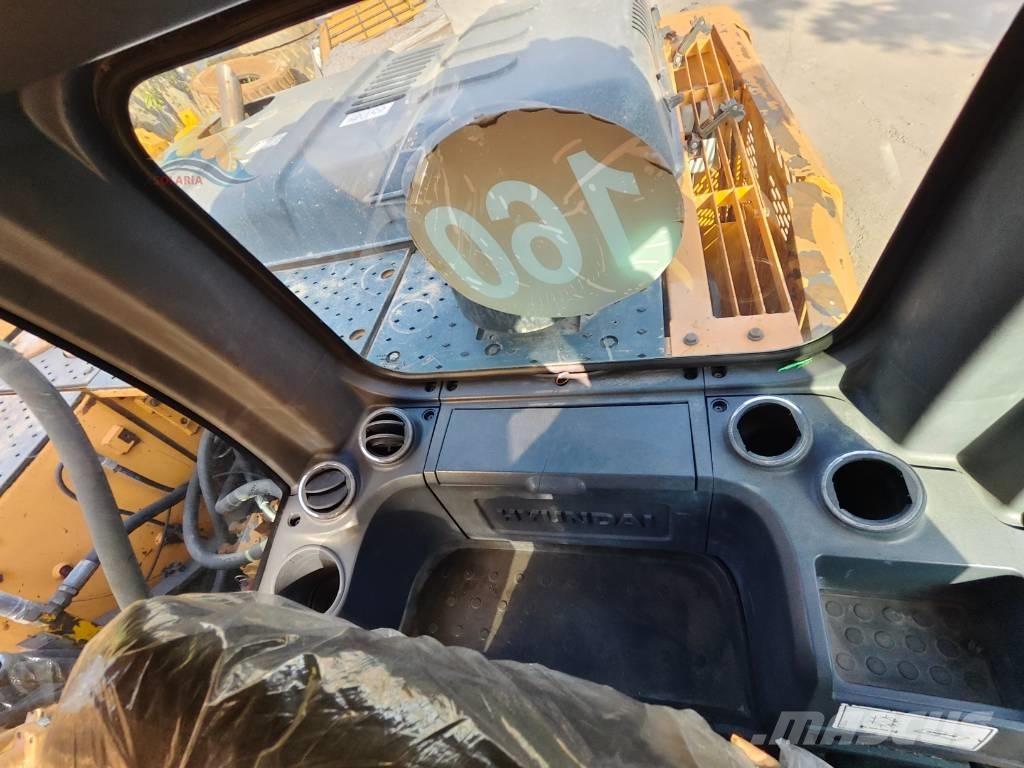 Hyundai R220LC-9S 대형 굴삭기 29톤 이상