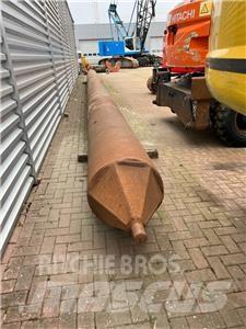 Spud leg 15 meter 준설선