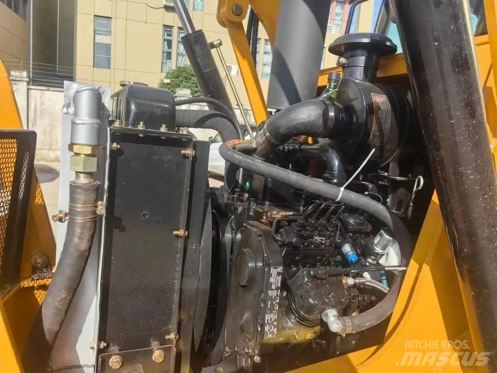 CAT 420 F 백호로더