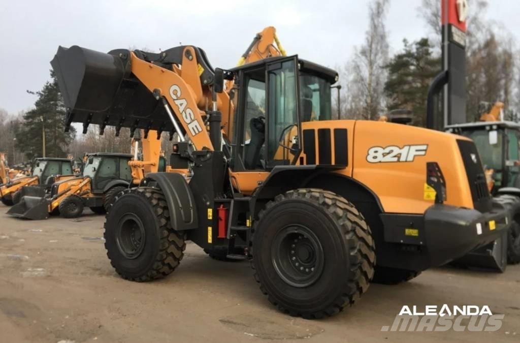 CASE 821 F  휠로우더
