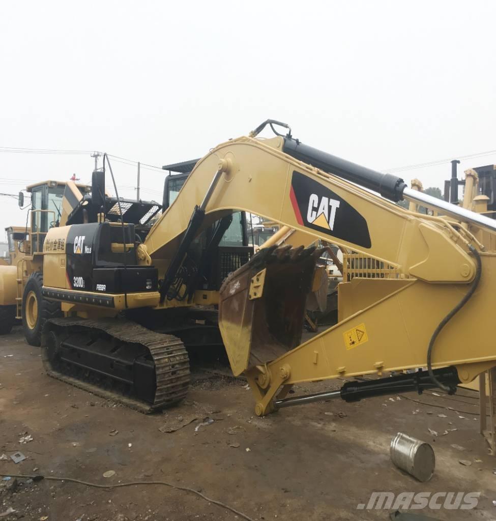 CAT 320D2L 대형 굴삭기 29톤 이상