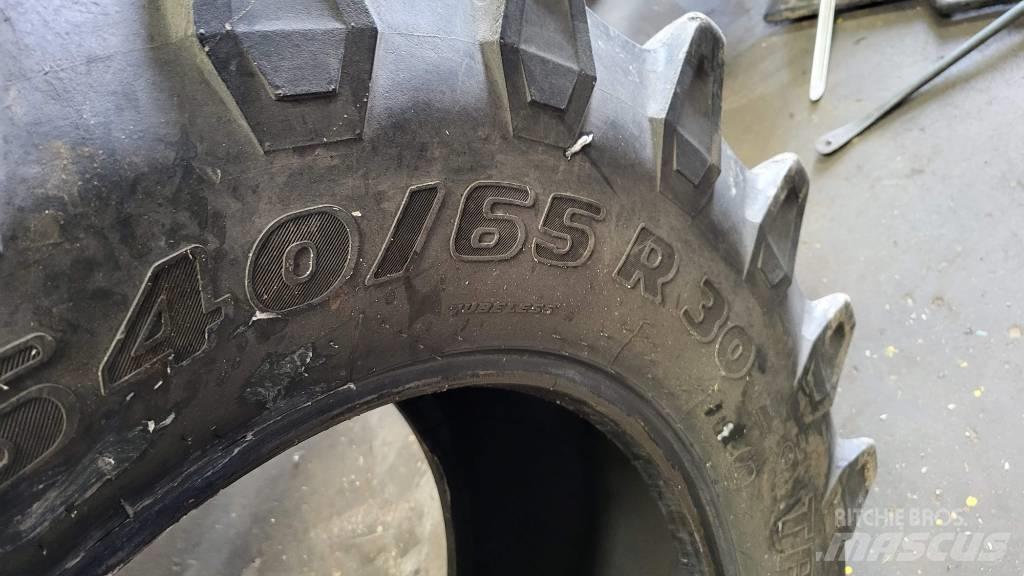 Trelleborg 540/65R30 타이어, 휠 및 림