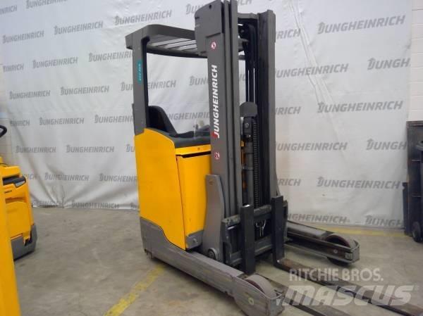 Jungheinrich ETV 214 리치 트럭