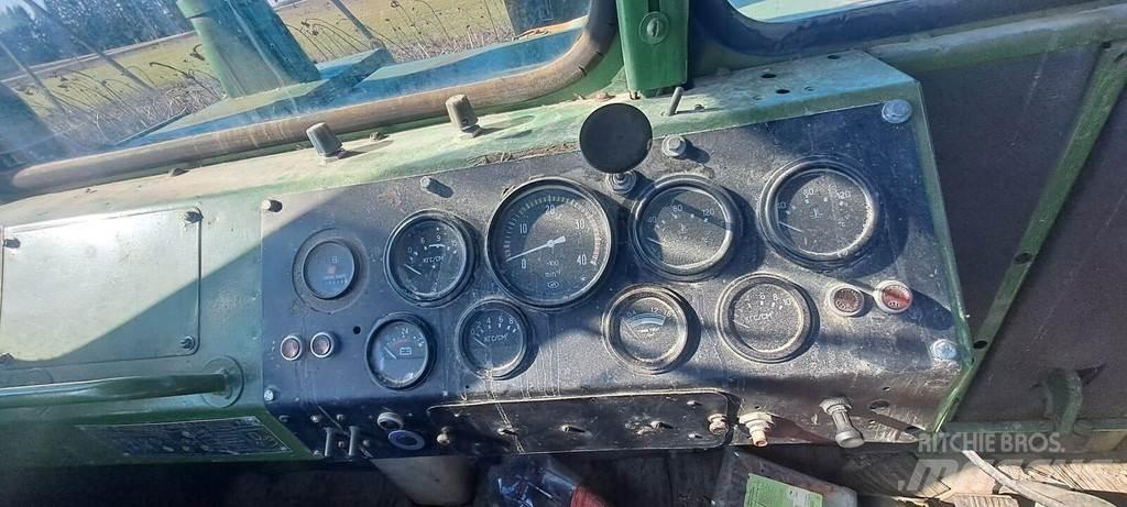 Kirovets K701 트랙터