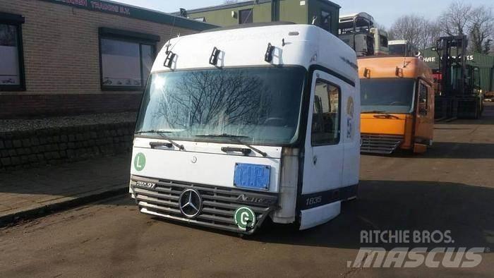 Mercedes-Benz 1835 운송 장비 - 기타
