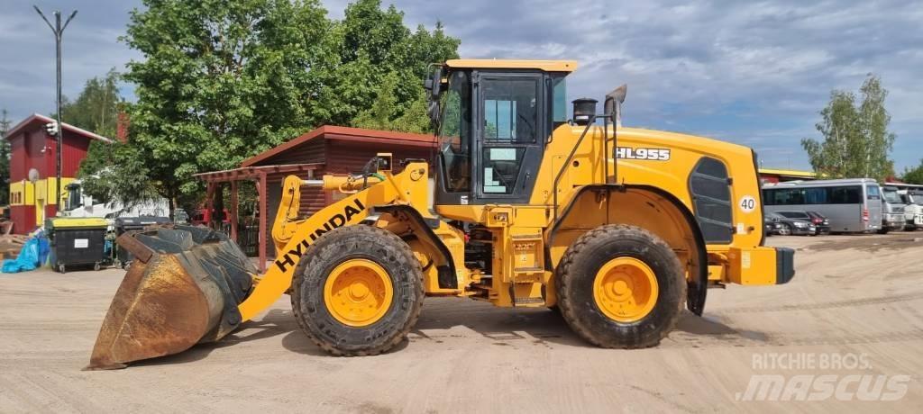 Hyundai HL 955  휠로우더