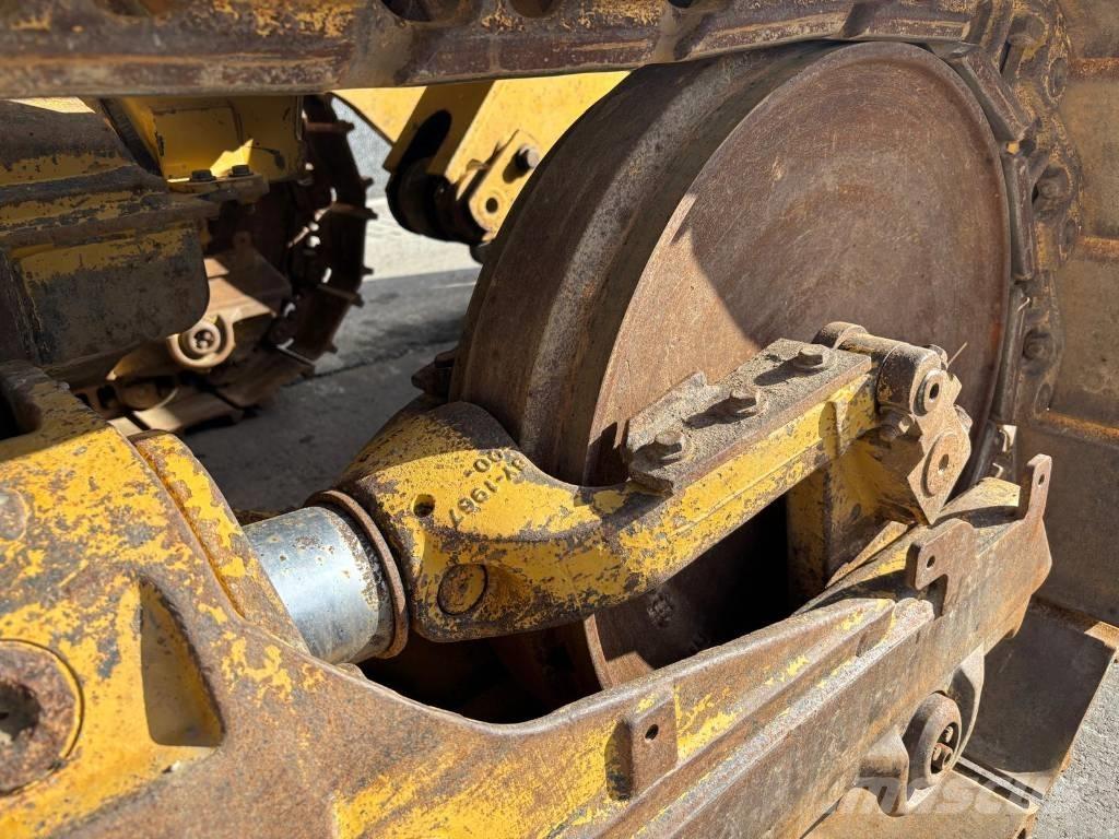 CAT 953 D 궤도식 로우더