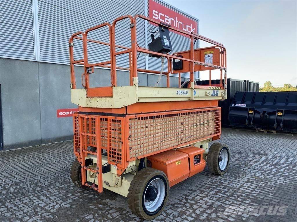 JLG 4069 가위형 리프트