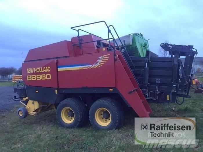 New Holland BB 960 각형 곤포기